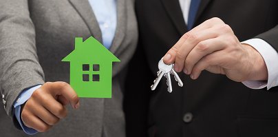 Immobilie verkaufen - Privat oder mit Immobilienmakler